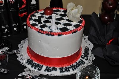 Twilight Birthday Cakes on Twilight Sweet 16 Cake