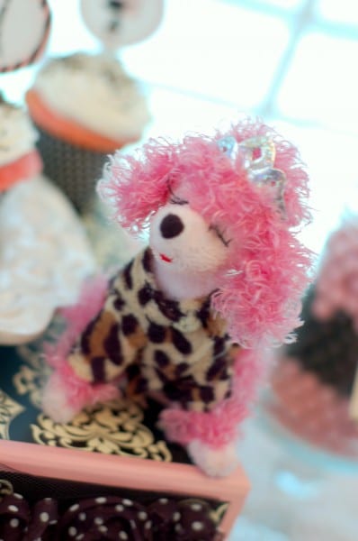 pink-parisian-patisserie-birthday-borrowed-dog pink-parisian-patisserie-birthday-borrowed-dog