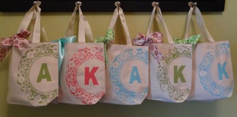 monogrammed-canvas-favor-bag-tutorial