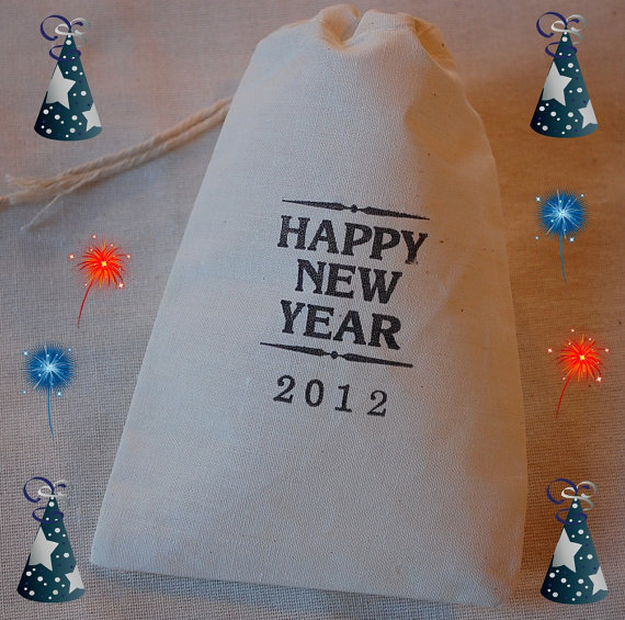 new-years-muslin-favor-bag