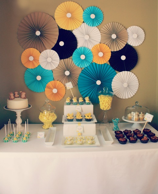 circle-fan-rosette-backdrop-5