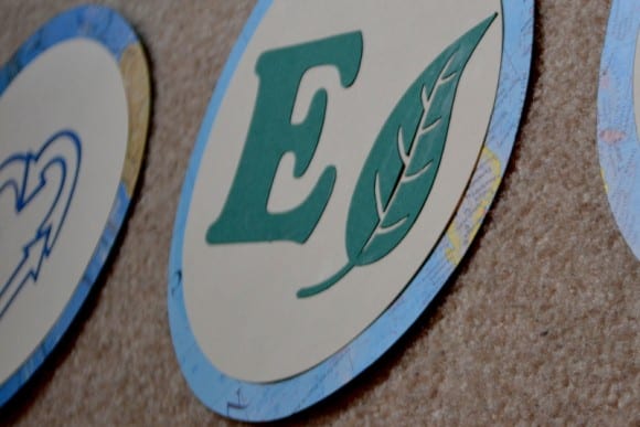 earth-day-party-banner-diy