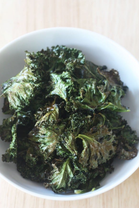 spicy-garlic-kale-chips-recipe-33A