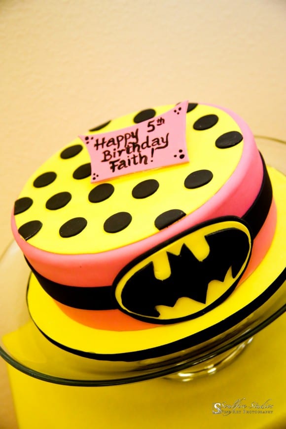 batman-batgirl-birthday-cake