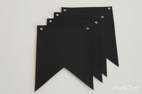 diy-chalkboard-fabric-banner