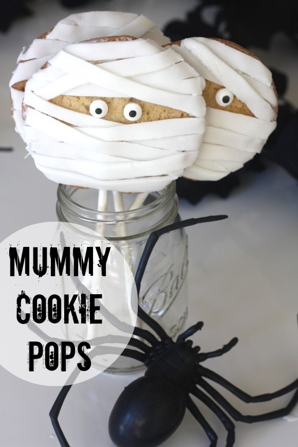 Easy Mummy Cookie Pops {DIY} | Catch My Party