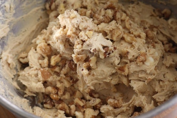 white-chocolate-maple-walnut-blondie-recipe-8