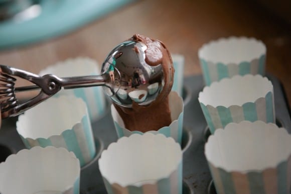 Chocolate gingerbread cupcake recipe