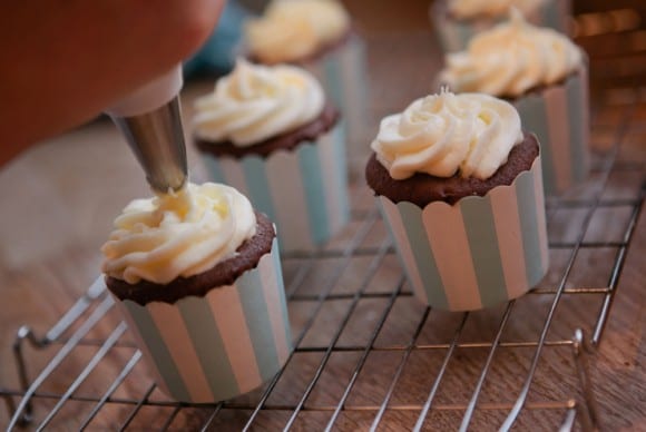 Chocolate gingerbread cupcake recipe