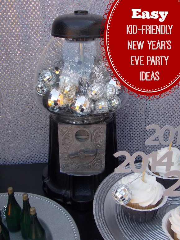 from Laura's Little Party is here with some New Year's Eve party ideas ...