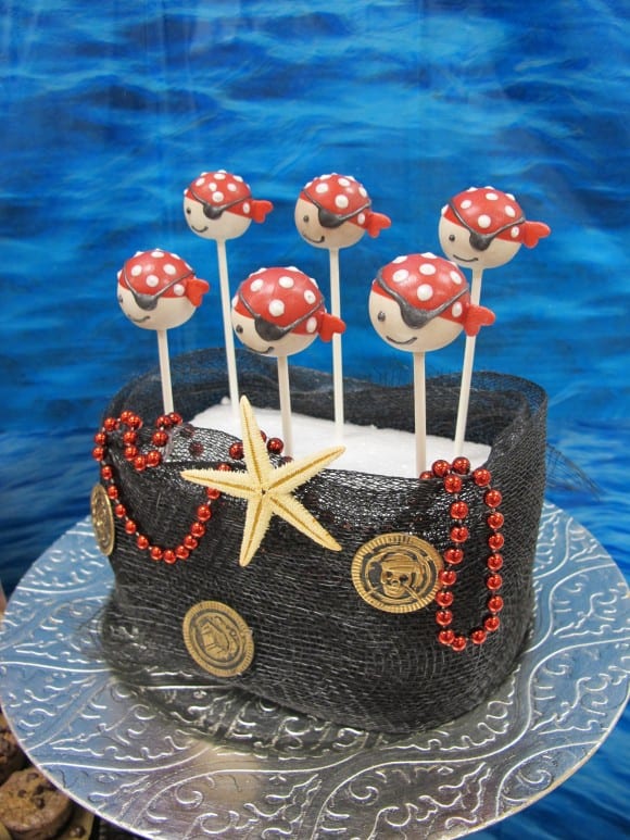 Pirate birthday party ideas from catchmyparty.com.