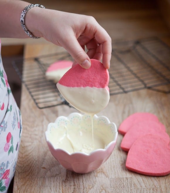 Rose and Vanilla Hearts Recipe | catchmyparty.com