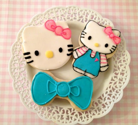 Hello Kitty Cookies  | CatchMyParty.com