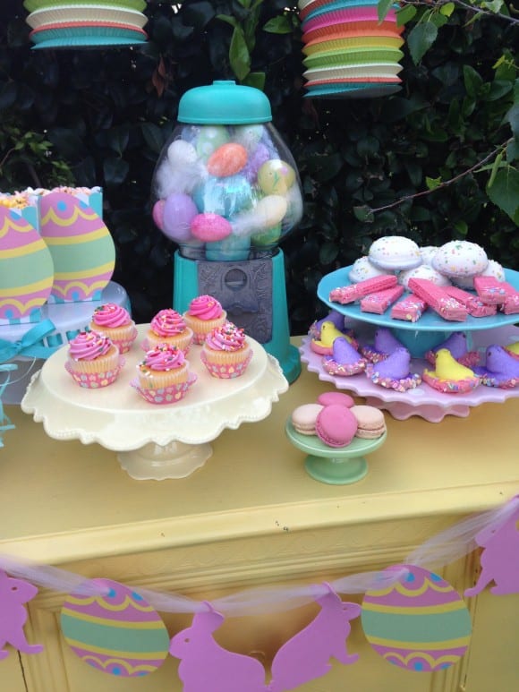 Kid's Easter Dessert Table | CatchMyParty.com