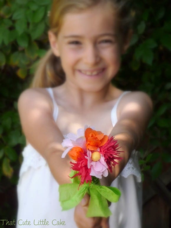 Pretty Paper Flowers DIY | CatchMyParty.com