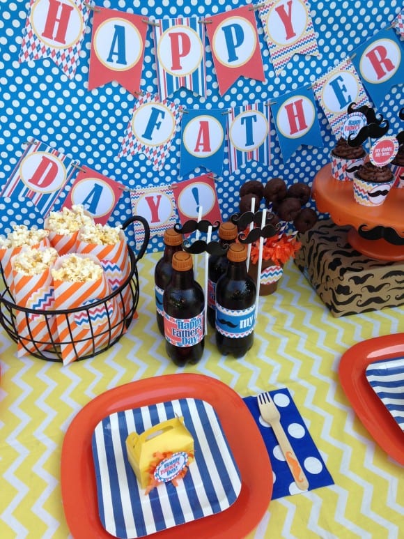 Father's Day Party Backdrop with Free Printables | CatchMyParty.com