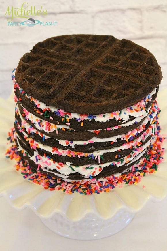 How to bake a birthday cake in a waffle iron | CatchMyParty.com