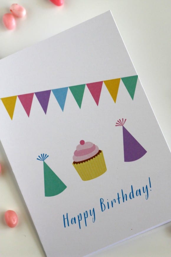 Free printable birthday cards - Design Banner, party hats and cupcake