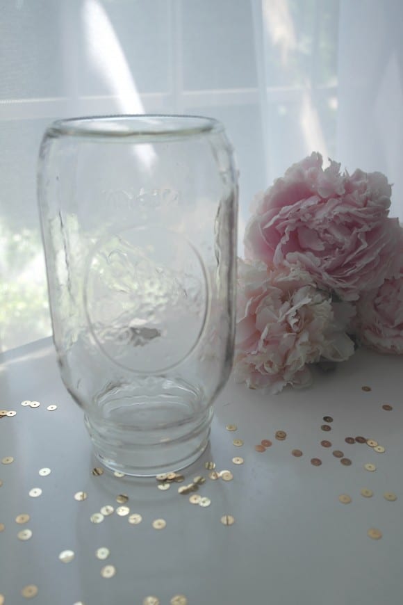 Chic Mason Jar Vase Tutorial | CatchMyParty.com