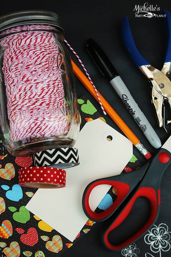 Back to School Craft Ideas - Bookmarks DIY | CatchMyParty.com