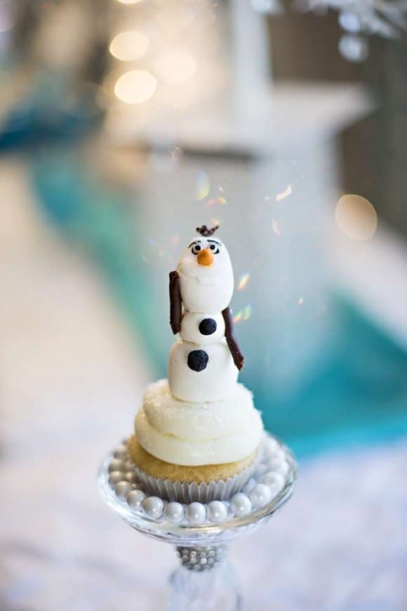 16 Awesome Frozen Party Treat Ideas | CatchMyParty.com