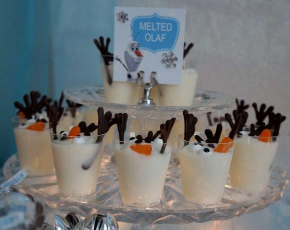 16 Awesome Frozen Party Treats | CatchMyParty.com