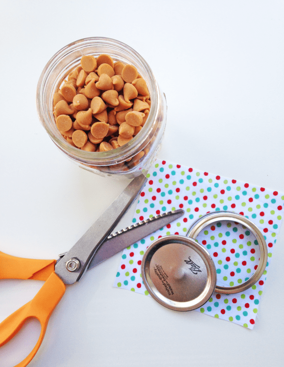 Cookie Jar Favors DIY | CatchMyParty.com