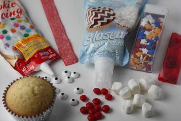 Santa Claus cupcake ingredients | CatchMyParty.com
