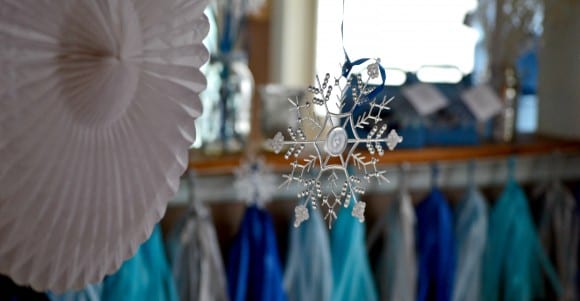 Winter Wonderland Playdate Decor | CatchMyParty.com