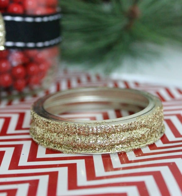 Santa Mason Jar DIY | CatchMyParty.com