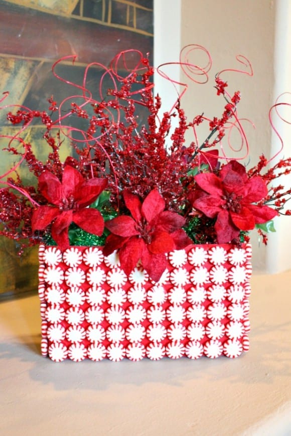 Peppermint Centerpiece DIY | CatchMyParty.com