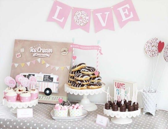 Valentine's Day Dessert Tables | CatchMyParty.com