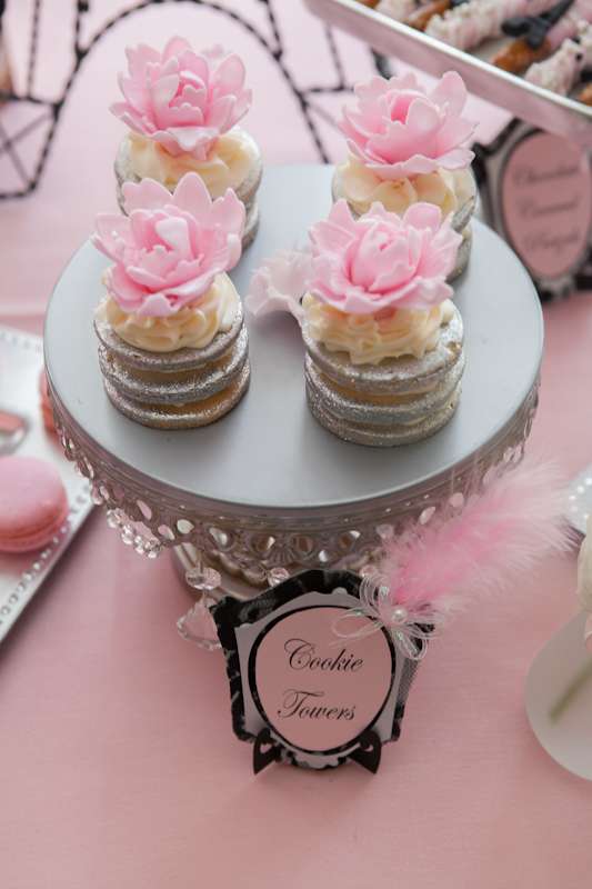Beautiful decorated stacked cookies | CatchMyParty.com