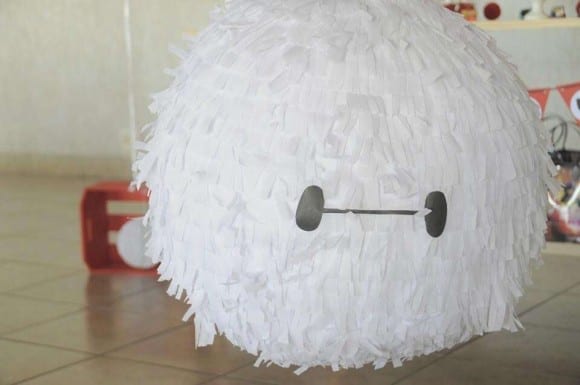 Baymax pinata | CatchMyParty.com