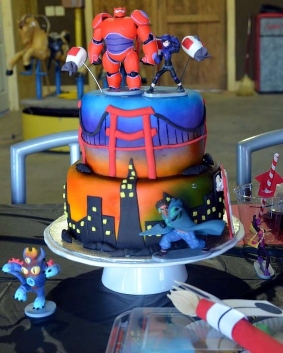 Big Hero 6 Cake | CatchMyParty.com