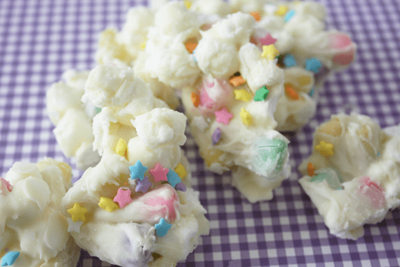 Marshmallow White Chocolate Bark Recipe | CatchMyParty.com