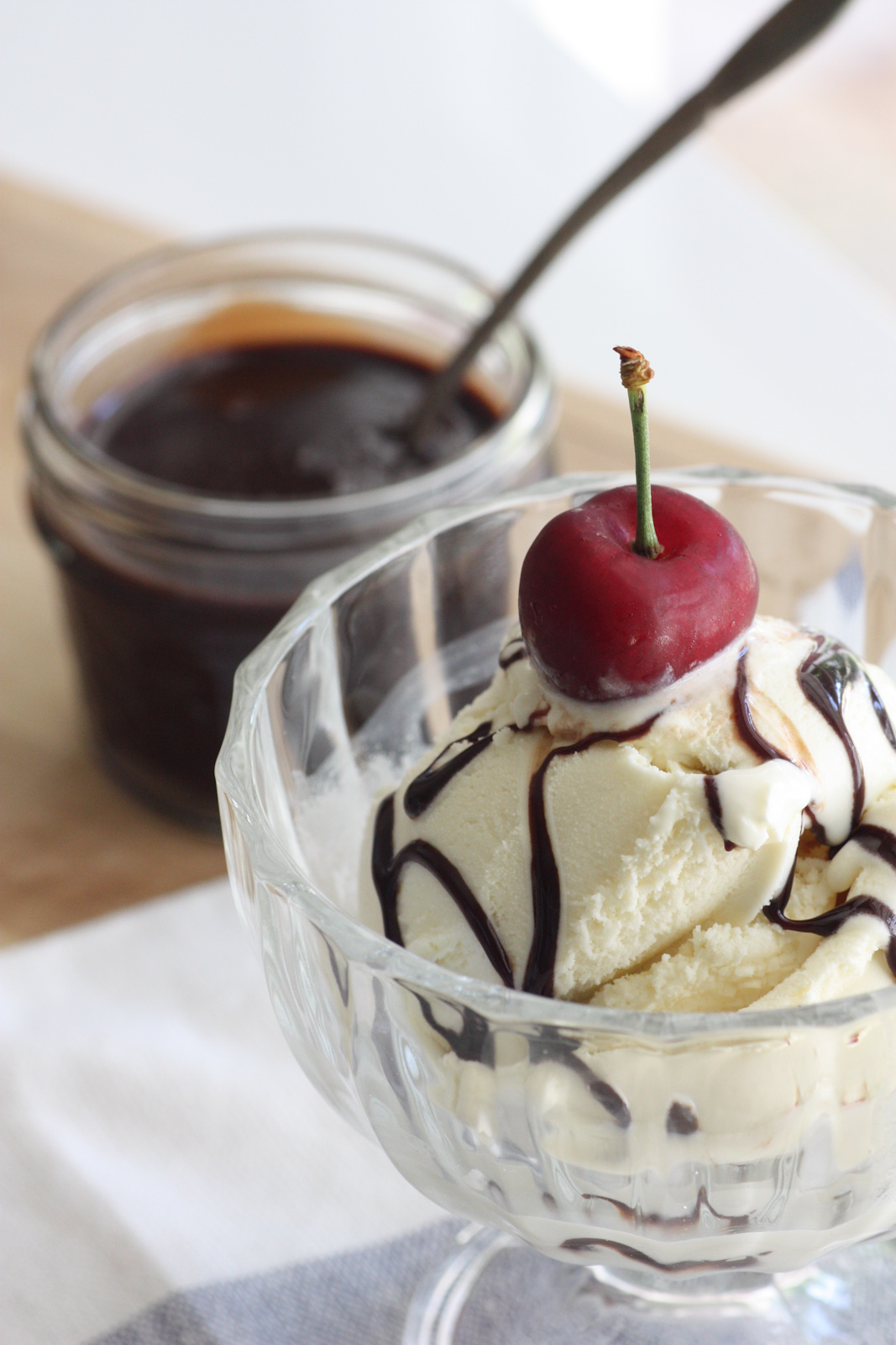 easythickchocolatesyruprecipe62 The Catch My Party Blog The