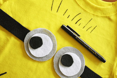 DIY Minion Shirt | CatchMyParty.com