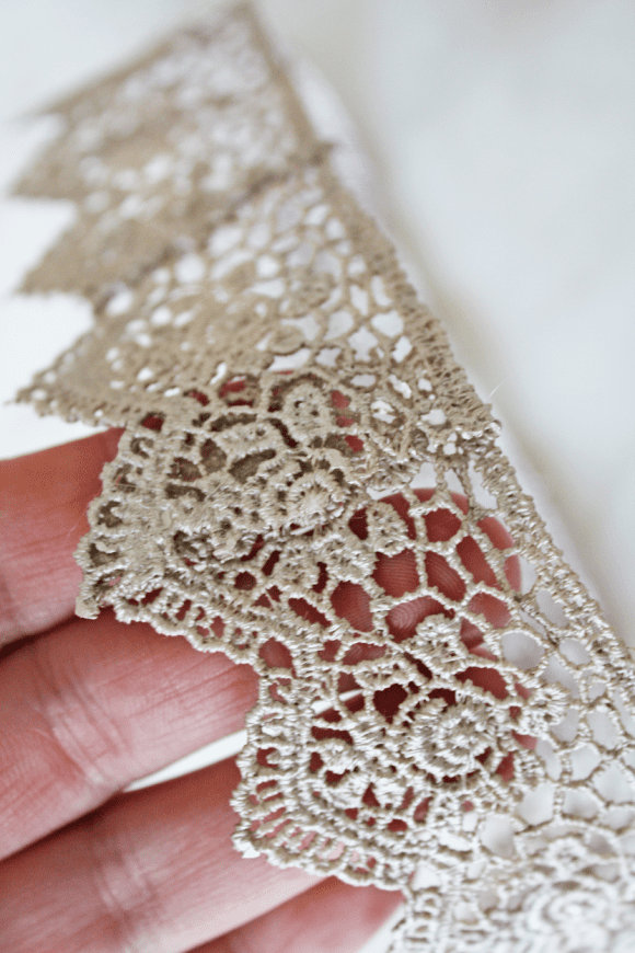 DIY Lace Crown Craft | CatchMyParty.com