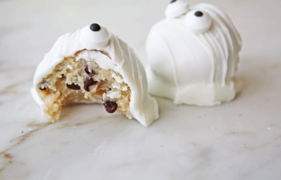 Cookie Dough Mummies | CatchMyParty.com