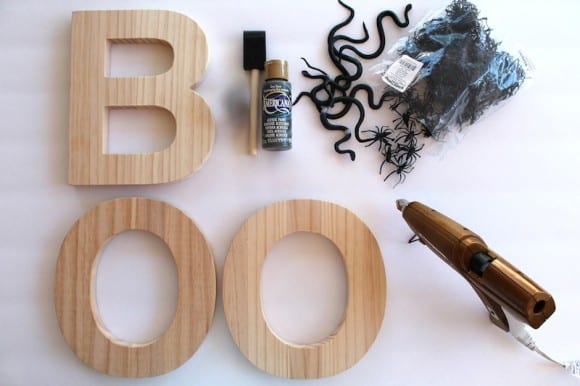 Materials for the creepy BOO Sign | CatchMyParty.com