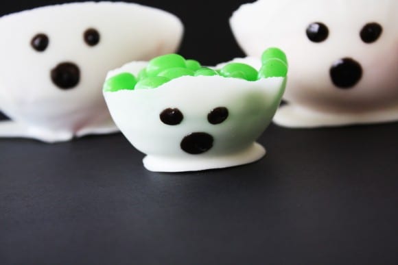 Candy White Chocolate Ghost Bowl for Halloween | CatchMyParty.com