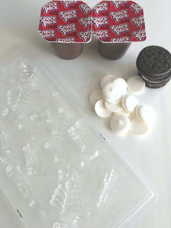 Snack Pack Skeleton Pudding Cups Supplies | CatchMyParty.com