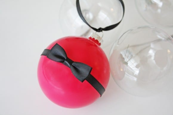 Kate Spade Ornament DIY | CatchMyParty.com