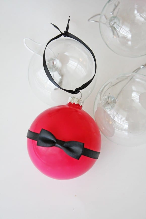 Kate Spade Ornament DIY | CatchMyParty.com