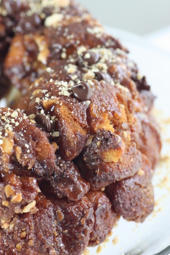 Snickers Bar Monkey Bread | CatchMyParty.com
