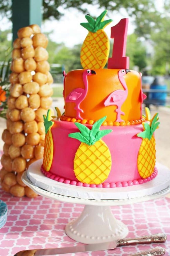 Flamingo cake | Catchmyparty.com