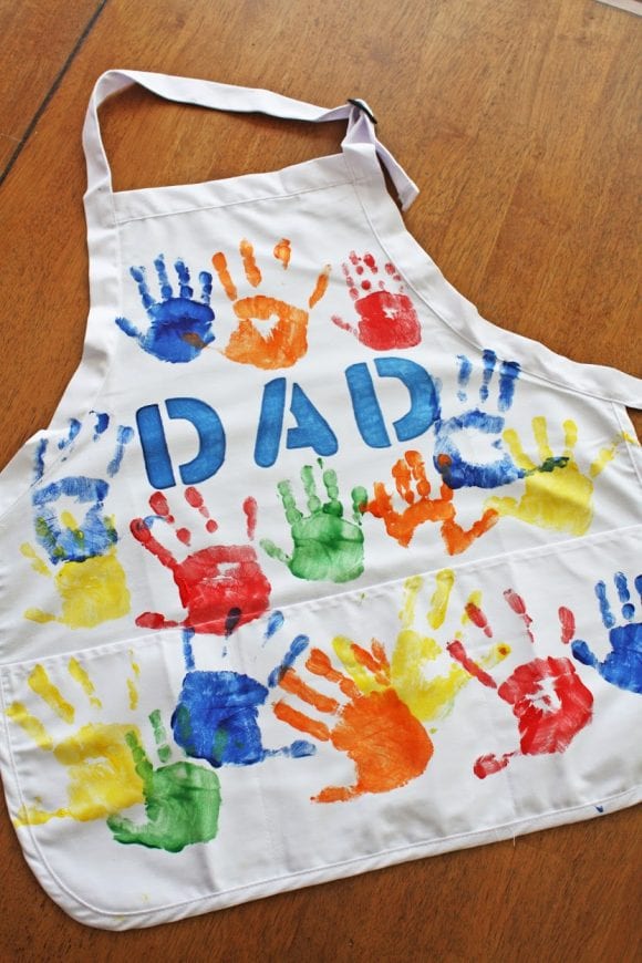 DIY Apron for Father's Day | Catchmyparty.com