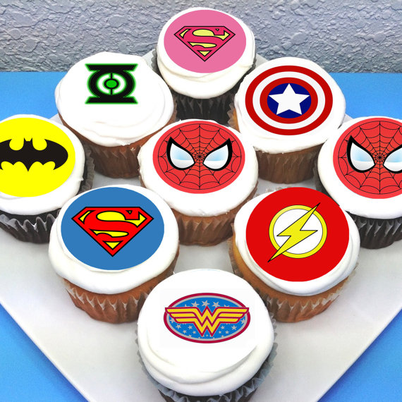 Superhero cupcakes | Catchmyparty.com