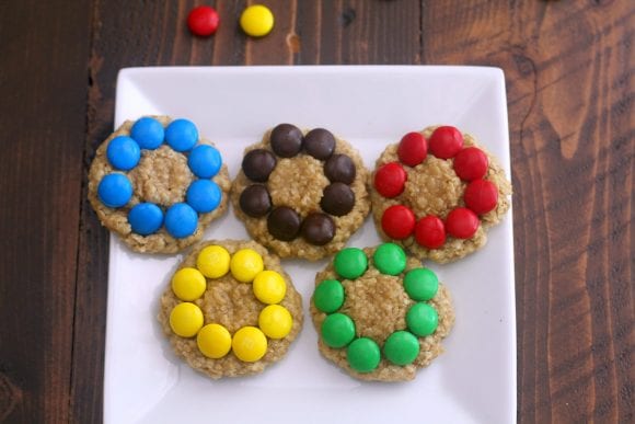 Olympic Games Oatmeal M&M Cookies | CatchMyParty.com